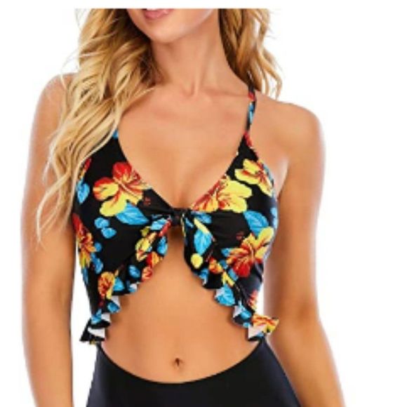 Women Cut Out One Piece Swimsuit - Picture 7 of 8